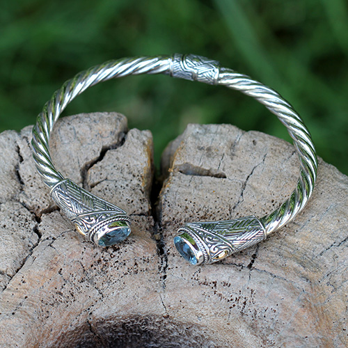 Sterling Silver Twisted Cable Bangle